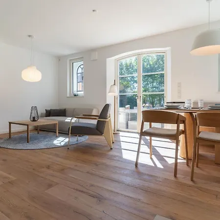 Sonnenschein Sonnenschein *